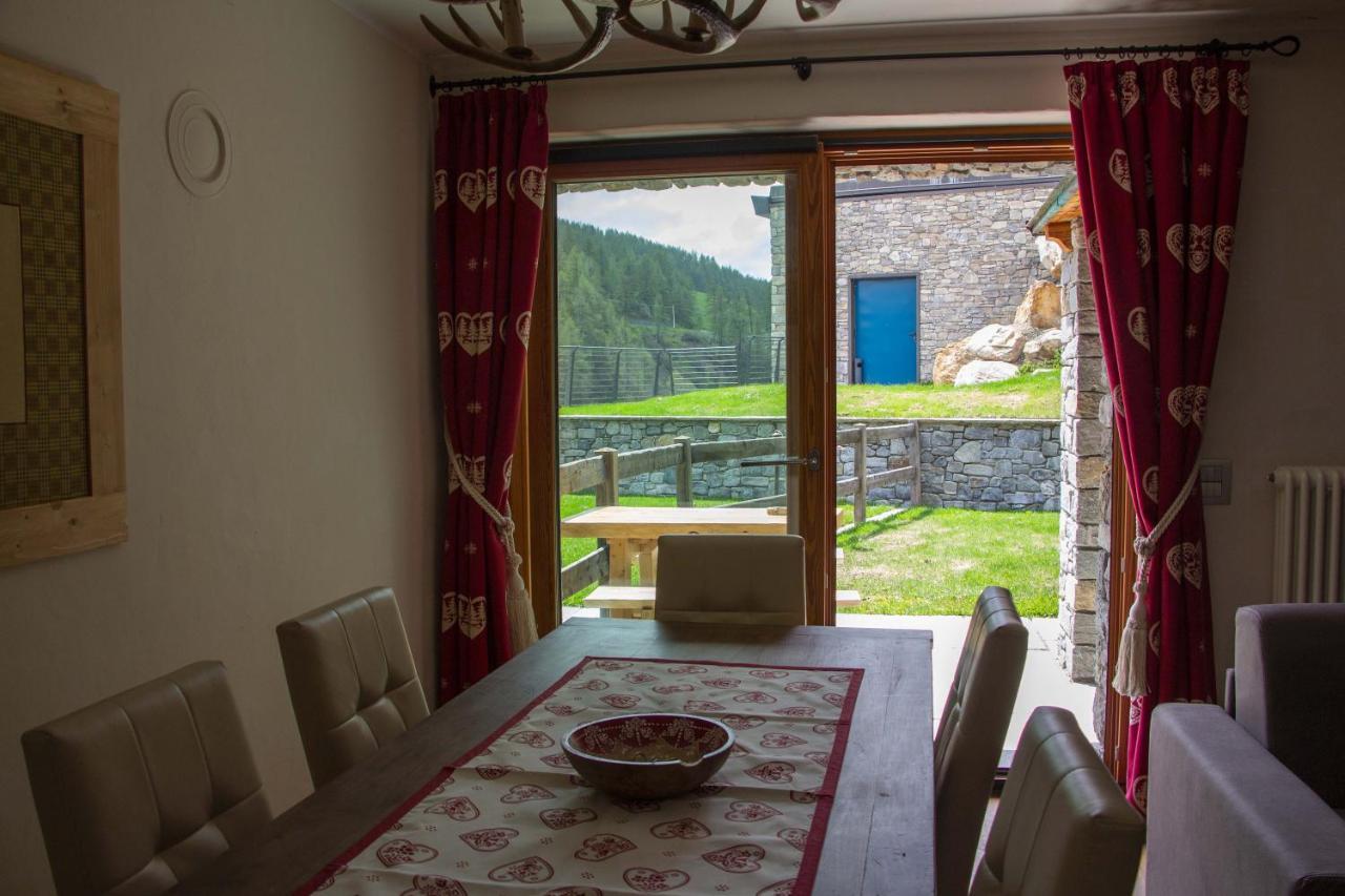 Maison Carrel Elegant 1 Daire Breuil-Cervinia Dış mekan fotoğraf